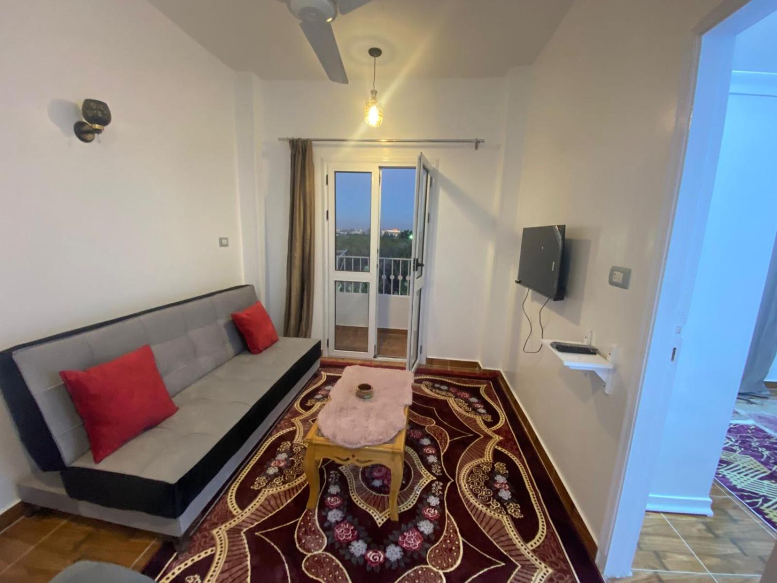 Nanis Nile View Apartment