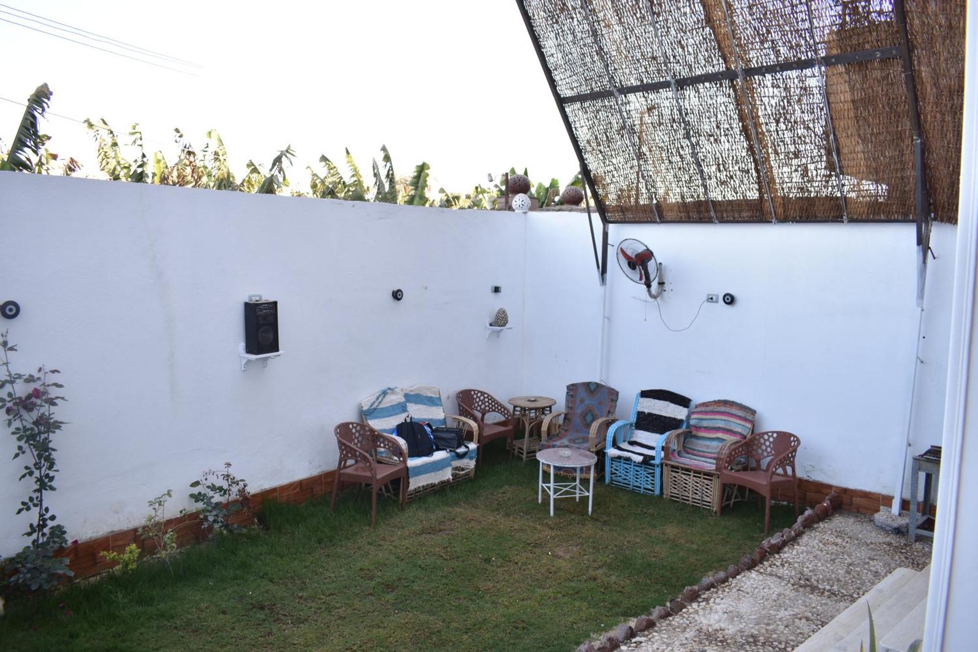 Nanis Nile View Apartment Luxor